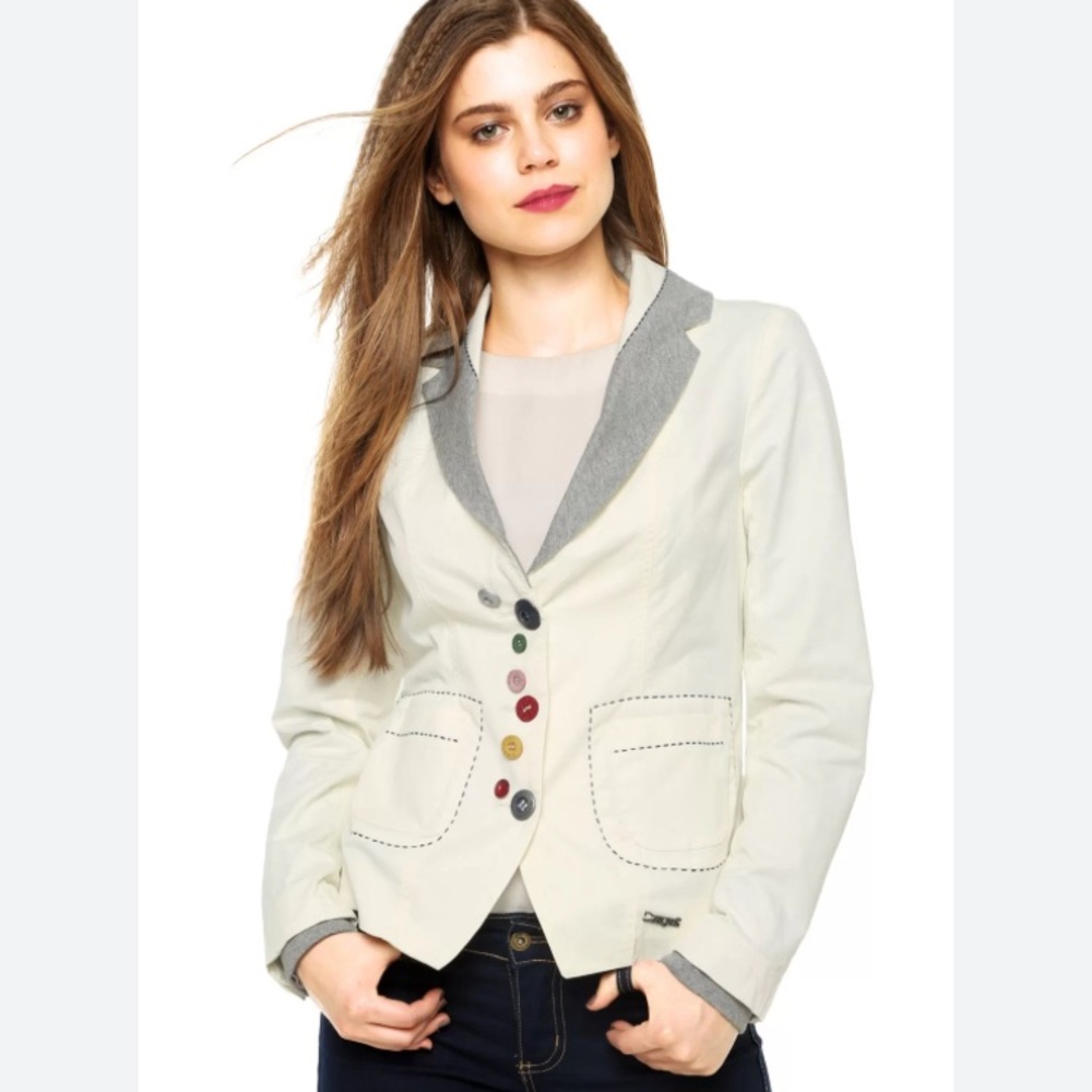 Greyish cream button front blazer with fun detail.